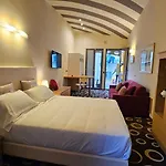 Апарт-отель Select Executive 4*