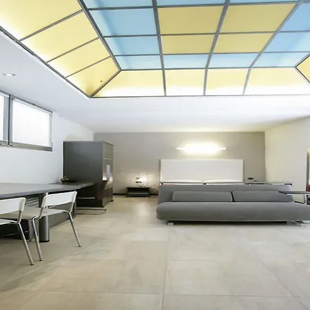 Select Executive アパートホテル 4*