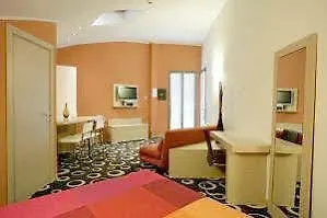 Select Executive 4* Флоренция