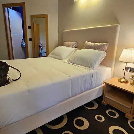 Select Executive Apartmanhotel
