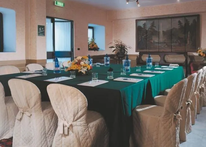 Aparthotel Select Executive 4*