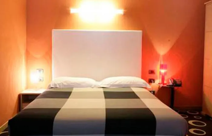 Select Executive Aparthotel