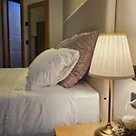 Select Executive 4*